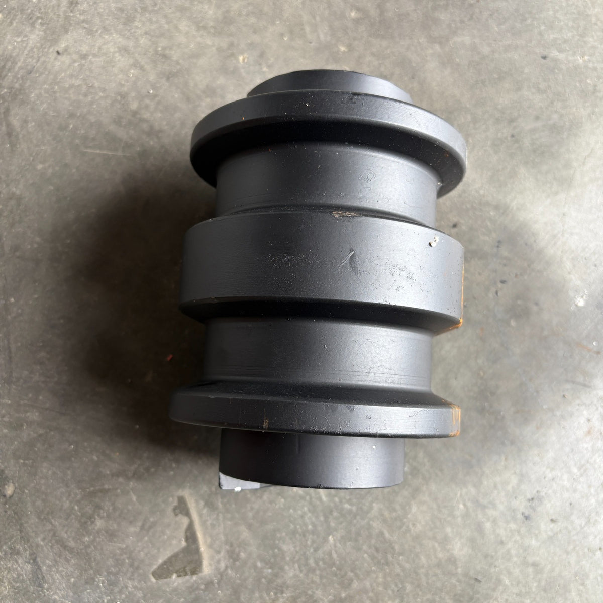 Bottom Roller Fits Kobeloc Sk025 Sk025-2 Pv64D00001F1 Tb230 Tb235 Tb240 Tb228