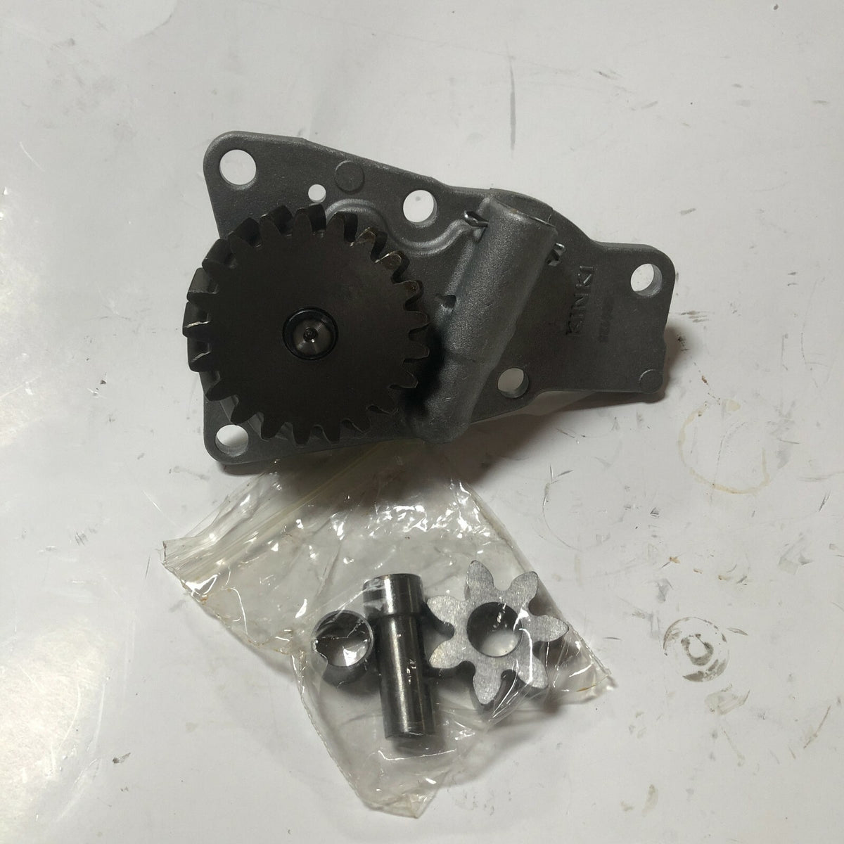 6204-53-1100 Oil Pump With 16Mm Fits Komatsu 4D95 Pc60-7