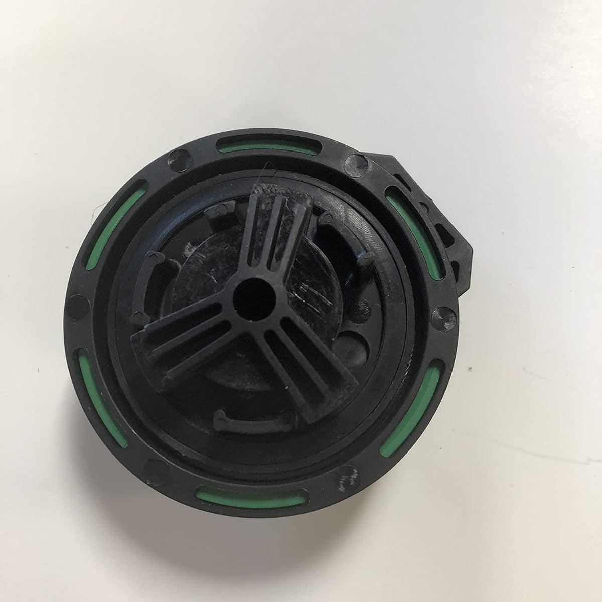 1428828 2849039 1428939 2010330 LOCKING FEUL CAP DIESEL FOR NEW