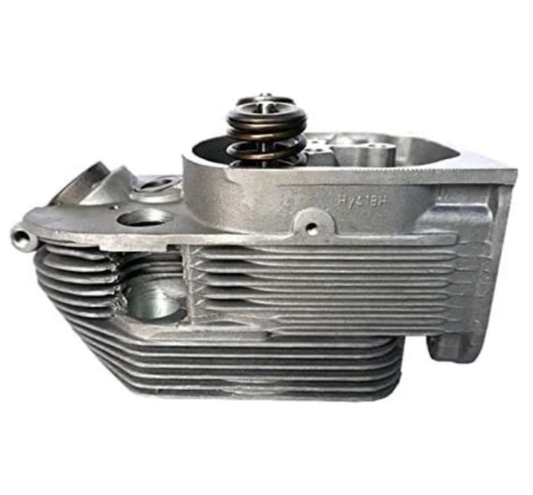 Complete Cylinder Head with Valves 04232889 for Deutz Engine FL912W