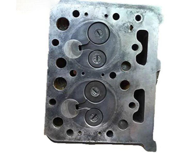 Cylinder Head For Kubota L175 L185 L1500 L1501 B7000 Z750 Z751