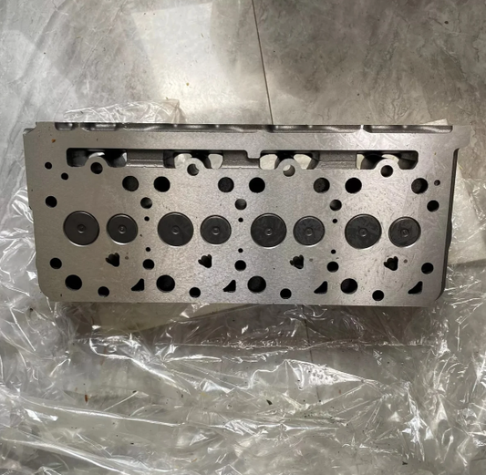 Engine V2003 V2203 V2403 Complete Cylinder Head for Kubota