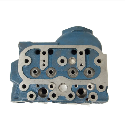 Engine ZL600 Bare Cylinder Head with Intake and Exhaust Valve for Kubota Tractor B6000 B6000E B6000DT